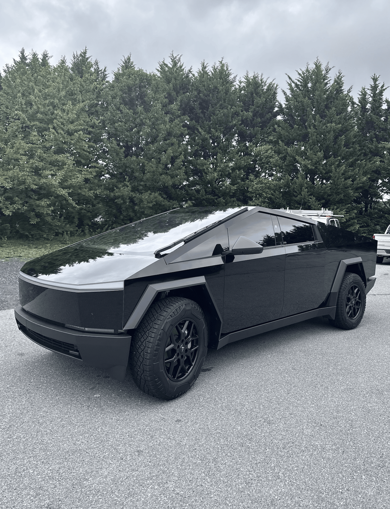 Tesla vinyl wrap Malibu